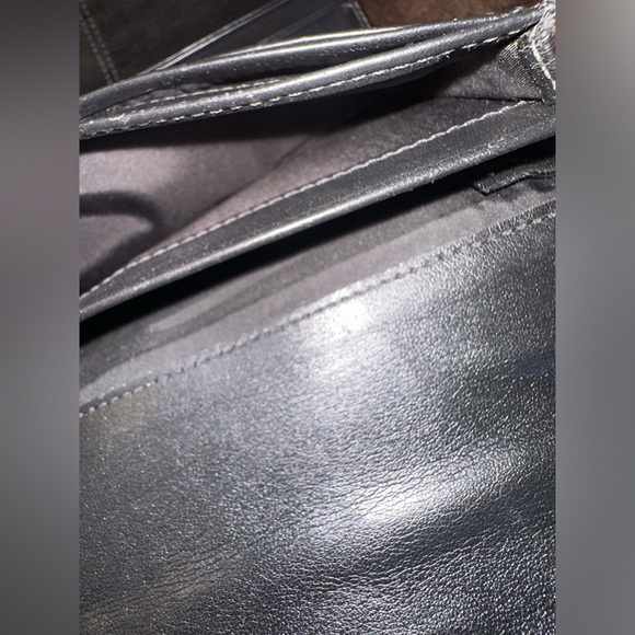 Couch Wallet - Picture 4 of 9